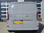 Ford E-Transit Cust. 340 L2H1 Limited 71 kWh | Navigatie/Android/Apple Carplay | LM Velgen 17" | Verwarmde Voorstoelen/Stuur/Voorruit | PDC Voor en Achter + Achteruitrijcamera | Cruise Control | Airco |
