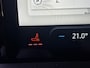 Ford E-Transit Cust. 340 L2H1 Limited 71 kWh | Navigatie/Android/Apple Carplay | LM Velgen 17" | Verwarmde Voorstoelen/Stuur/Voorruit | PDC Voor en Achter + Achteruitrijcamera | Cruise Control | Airco |