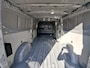 Ford E-Transit Cust. 340 L2H1 Limited 71 kWh | Navigatie/Android/Apple Carplay | LM Velgen 17" | Verwarmde Voorstoelen/Stuur/Voorruit | PDC Voor en Achter + Achteruitrijcamera | Cruise Control | Airco |