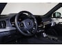 Volvo XC90 T8 Recharge AWD Ultra Dark Exec. Ed. - Luchtvering - Panorama/schuifdak - IntelliSafe Assist & Surround - 360º Camera - Bowers & Wilkins audio - Adaptieve LED koplampen - Verwarmde voorstoelen, stuur & achterbank - Parkeersensoren voor & achter - Elektr. bedienb. voorstoelen met geheugen - Head up display - Draadloze tel. lader - Extra getint glas - 22' LMV