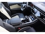 Audi RS Q8 RSQ8 4.0TFSI quattro Dynamic plus Exclusive Keramisch B&O trekhaak schuifdak massage hud enz.