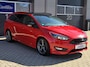 Ford Focus Wagon 1.5 ST-Line Red Edition