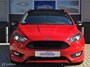 Ford Focus Wagon 1.5 ST-Line Red Edition