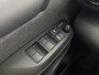 Toyota Yaris 1.5 Hybrid Dynamic Automaat | Trekhaak | CarPlay | Stoelverw. | Camera | 17'' | Parelmoer | ACC | Cruise