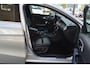 Mercedes-Benz GLA 180 Automaat | Leer | Carplay | Stoelverw. | Navigatie | Achteruitrijcamera | Trekhaak |