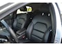 Mercedes-Benz GLA 180 Automaat | Leer | Carplay | Stoelverw. | Navigatie | Achteruitrijcamera | Trekhaak |
