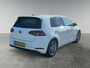 Volkswagen Golf 1.5 150pk TSI Highline Business R Achteruitrijcamera (Rear View) | Parkeersensoren voor & achter | Velgen 'Sebring', 17 inch lichtmetaal