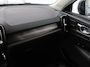 Volvo XC40 1.5 T4 Plug-in hybrid Ultimate Dark | SOH 87,6% | Panoramadak | Trekhaak | Leder | Stuur/stoel verwarming | Harman/kardon | Adaptive cruise | Camera |