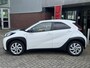Toyota Aygo X FIRST 5-DEURS APPLE/ANDROID CAMERA CLIMA AD-CRUISE 17'' LM-VELGEN EL-RAMEN/SPIEGELS NL-AUTO 1E-EIG