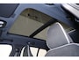 Volvo XC40 B4 Plus Black Edition - Panorama/schuifdak - IntelliSafe Assist & Surround - 360º Camera - Harman/Kardon audio - Verwarmde voorstoelen & stuur - Parkeersensoren voor & achter - Elektr. bedienb. voorstoelen met geheugen links - Draadloze tel. lader - Extra getint glas - 20' LMV