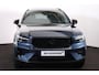 Volvo XC40 B4 Plus Black Edition - Panorama/schuifdak - IntelliSafe Assist & Surround - 360º Camera - Harman/Kardon audio - Verwarmde voorstoelen & stuur - Parkeersensoren voor & achter - Elektr. bedienb. voorstoelen met geheugen links - Draadloze tel. lader - Extra getint glas - 20' LMV
