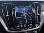 Volvo V60 2.0 T6 Plug-in hybrid AWD R-Design | SoH 95,7% | Long Range | Panoramadak | Trekhaak | H&K | Camera!