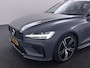 Volvo V60 2.0 T6 Plug-in hybrid AWD R-Design | SoH 95,7% | Long Range | Panoramadak | Trekhaak | H&K | Camera!