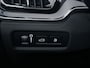 Volvo V60 2.0 T6 Plug-in hybrid AWD R-Design | SoH 95,7% | Long Range | Panoramadak | Trekhaak | H&K | Camera!