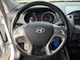 Hyundai ix35 1.6i GDI Go! / NL-Auto / Trekhaak / Half-Leder / Stoelverwarming Voor+Achter / Cruise-Control / Climate-Control / Radio-Bluetooth / Navi / Privacy-Glass / Elektr.-Pakket / PDC-Achter met Camera / LMV 17'' / All-Season / ENZ.