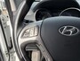 Hyundai ix35 1.6i GDI Go! / NL-Auto / Trekhaak / Half-Leder / Stoelverwarming Voor+Achter / Cruise-Control / Climate-Control / Radio-Bluetooth / Navi / Privacy-Glass / Elektr.-Pakket / PDC-Achter met Camera / LMV 17'' / All-Season / ENZ.