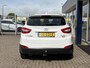 Hyundai ix35 1.6i GDI Go! / NL-Auto / Trekhaak / Half-Leder / Stoelverwarming Voor+Achter / Cruise-Control / Climate-Control / Radio-Bluetooth / Navi / Privacy-Glass / Elektr.-Pakket / PDC-Achter met Camera / LMV 17'' / All-Season / ENZ.