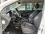 Hyundai ix35 1.6i GDI Go! / NL-Auto / Trekhaak / Half-Leder / Stoelverwarming Voor+Achter / Cruise-Control / Climate-Control / Radio-Bluetooth / Navi / Privacy-Glass / Elektr.-Pakket / PDC-Achter met Camera / LMV 17'' / All-Season / ENZ.