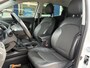Hyundai ix35 1.6i GDI Go! / NL-Auto / Trekhaak / Half-Leder / Stoelverwarming Voor+Achter / Cruise-Control / Climate-Control / Radio-Bluetooth / Navi / Privacy-Glass / Elektr.-Pakket / PDC-Achter met Camera / LMV 17'' / All-Season / ENZ.