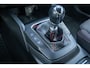 Ford Focus 1.0 ST-Line X Business Trekhaak | Stoelverwarming | Stuurverwarming | Head up display | Camera | Pdc | Carplay | Voorruitverwarm