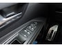 Peugeot 3008 1.2 130pk GT Line | Panoramisch schuifdak | Lage kilometerstand | Navigatie | DAB+ | Apple Carplay/Android Auto | LichtMetaal 19inch