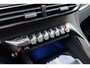 Peugeot 3008 1.2 130pk GT Line | Panoramisch schuifdak | Lage kilometerstand | Navigatie | DAB+ | Apple Carplay/Android Auto | LichtMetaal 19inch