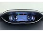 Peugeot 3008 1.2 130pk GT Line | Panoramisch schuifdak | Lage kilometerstand | Navigatie | DAB+ | Apple Carplay/Android Auto | LichtMetaal 19inch