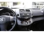 Toyota RAV4 2.0 VVTi 4WD Linea Sol*NL-Auto*Perfect Onderh.*Trekhaak 2.000KG/Cruise-Control/Climate-Control/17 inch*