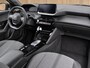 Peugeot 2008 1.2 Hybrid 145 Allure | Navi / Camera / Climate