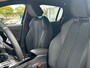 Peugeot 208 1.2 Hybrid 110 e-DCS6 GT l Camera l Navi l Parkeersensoren l Apple carplay & Android auto l DIRECT LEVERBAAR !!!