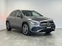 Mercedes-Benz GLA 200 AMG Line | Pano | Trekhaak | Memory | Mat grijs |