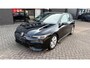 Volkswagen Golf 1.5 eTSI R-Line Edition,Schakel 6BAK,Carplay,Stoelverw,Assist,Sfeerverlichtimg
