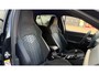 Volkswagen Golf 1.5 eTSI R-Line Edition,Schakel 6BAK,Carplay,Stoelverw,Assist,Sfeerverlichtimg