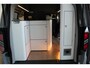 Ford Transit Custom Buscamper 'Nugget' Titanium 2.0ltr.-170pk AUTOMAAT ! 2.0-170pk Ecoblue 320 L1 Nugget Titanium Automaat. Op weg naar de vrijheid ? Kies voor deze luxe Ford Transit 'Nugget' bus-camper ! Volautm. airco dual, draaibare voorstoelen, hefdak, elektr. trekhaak, LM wielen, camera, Westfalia inbouw etc etc