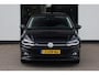 Volkswagen Polo 1.0 TSI Highline 115PK / 85kW DSG, 1e eigenaar, nieuw door ons geleverd en onderhouden, R-Line in- en exterieur, LED verlichting, achteruitrijcamera (Rear View), 17" 'Sebring' LMV, digital cockpit pro, parkeersensoren voor en achter (PDC), privacy glas, Executive pakket (navigatie, DAB+, Apple Carplay & Android Auto), licht- en zicht pakket, elektrisch verstel-, verwarm- en inklapbare buitenspiegels (Spiegel pakket) etc.