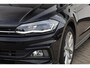 Volkswagen Polo 1.0 TSI Highline 115PK / 85kW DSG, 1e eigenaar, nieuw door ons geleverd en onderhouden, R-Line in- en exterieur, LED verlichting, achteruitrijcamera (Rear View), 17" 'Sebring' LMV, digital cockpit pro, parkeersensoren voor en achter (PDC), privacy glas, Executive pakket (navigatie, DAB+, Apple Carplay & Android Auto), licht- en zicht pakket, elektrisch verstel-, verwarm- en inklapbare buitenspiegels (Spiegel pakket) etc.