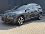 Hyundai Tucson 1.6 T-GDI HEV 230pk Premium Sky / Schuif Kantel Dak / 360 Graden Camera / Adaptieve Cruise Control / Apple Carplay / Stoelventilatie/ Stoelverwarming / Stuurwielverwarming