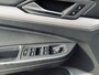 Volkswagen Golf 1.0 TSI Life Pano/Navi/