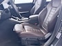 BMW 3-Serie 318i High Executive | LUXE! | Laser Light! | Assisted Driving! | Stoelverwarming!