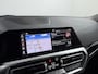 BMW 3-Serie 318i High Executive | LUXE! | Laser Light! | Assisted Driving! | Stoelverwarming!