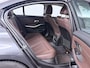 BMW 3-Serie 318i High Executive | LUXE! | Laser Light! | Assisted Driving! | Stoelverwarming!
