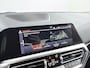 BMW 3-Serie 318i High Executive | LUXE! | Laser Light! | Assisted Driving! | Stoelverwarming!