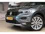Volkswagen T-Roc 1.5 TSI 150pk Sport | NL-auto | Elek. klep | Trekhaak | Two-tone | 100% (Dealer) onderhouden label
