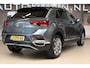 Volkswagen T-Roc 1.5 TSI 150pk Sport | NL-auto | Elek. klep | Trekhaak | Two-tone | 100% (Dealer) onderhouden label