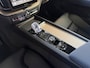 Volvo XC60 2.0 T8 455PK AWD PLUS DARK NIEUWE AUTO HARMAN KARDON 360.CAM STOEL/STUUR VERW LEER vapour grey