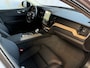 Volvo XC60 2.0 T8 455PK AWD PLUS DARK NIEUWE AUTO HARMAN KARDON 360.CAM STOEL/STUUR VERW LEER vapour grey