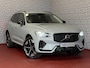 Volvo XC60 2.0 T8 455PK AWD PLUS DARK NIEUWE AUTO HARMAN KARDON 360.CAM STOEL/STUUR VERW LEER vapour grey