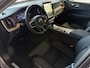 Volvo XC60 2.0 T8 455PK AWD PLUS DARK NIEUWE AUTO HARMAN KARDON 360.CAM STOEL/STUUR VERW LEER vapour grey