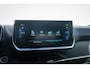 Peugeot e-208 Allure Pck 50 kWh Soh99% 360camera | Pdc | Carplay | Cruise Control | Dab | Lane assist | voorruitverwarming |