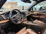 Volvo XC90 2.0 T8 Recharge AWD R-Design, Trekhaak, Luchtvering, Pano, HUD